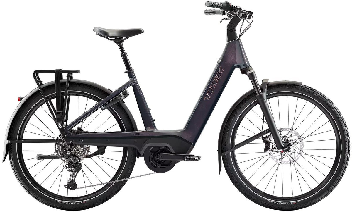 Trek Charter+ 5 R10 – 800 Wh, Tiefeinsteiger