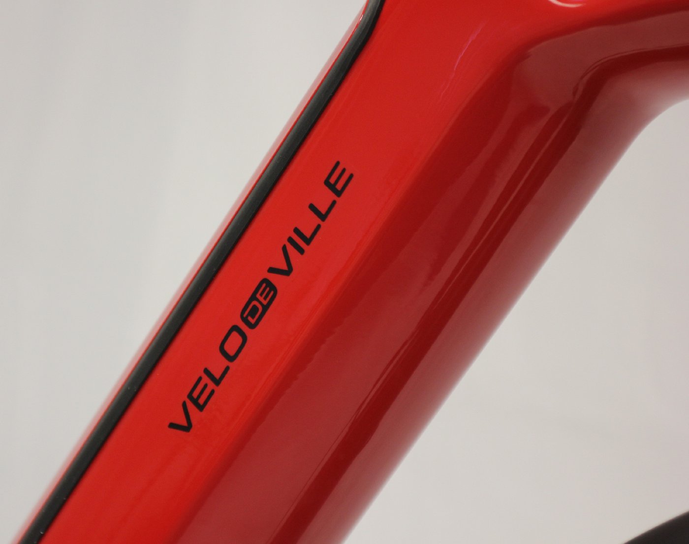 Velo de Ville AEB 890 - 500 Wh - 2024 - 28 Zoll - Tiefeinsteiger